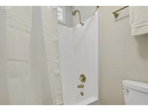 2003 SE Briarwood Drive Vancouver WA 98683
