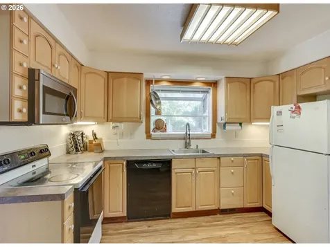 7905 SW 184th Avenue Beaverton OR 97007