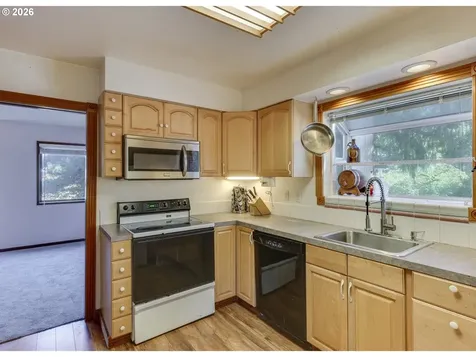 7905 SW 184th Avenue Beaverton OR 97007