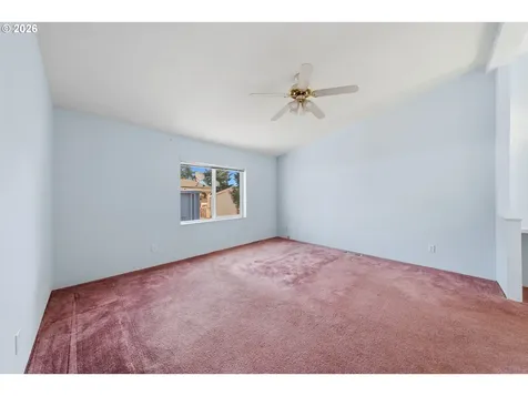 180 Twin Oaks Loop Winston OR 97496