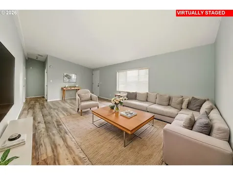 180 Twin Oaks Loop Winston OR 97496