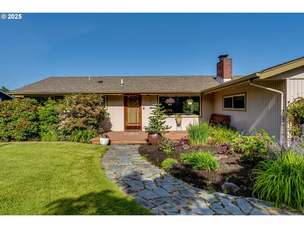 3120 Onyx Street Eugene OR 97405