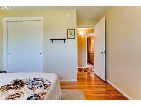 3120 Onyx Street Eugene OR 97405