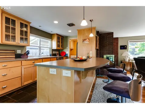 3120 Onyx Street Eugene OR 97405