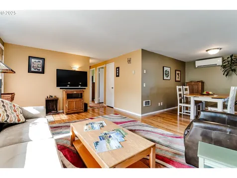 3120 Onyx Street Eugene OR 97405