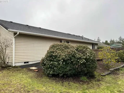 1410 Yew Street Florence OR 97439