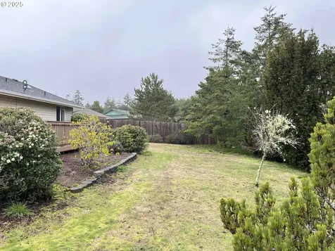 1410 Yew Street Florence OR 97439