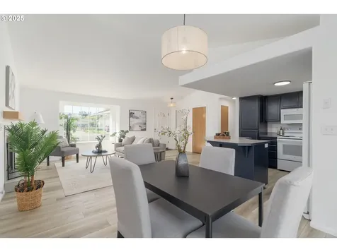 2387 Dale Avenue Eugene OR 97408