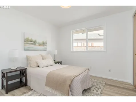 2387 Dale Avenue Eugene OR 97408