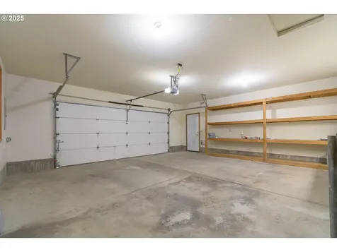 2387 Dale Avenue Eugene OR 97408