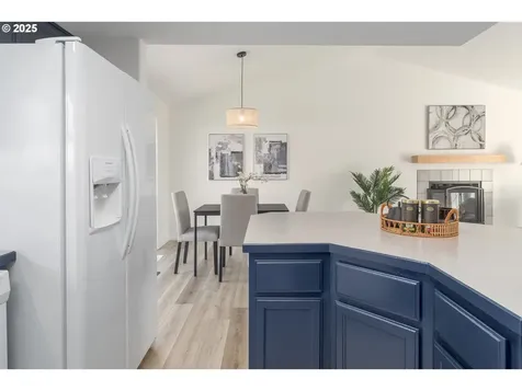 2387 Dale Avenue Eugene OR 97408