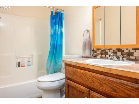 8448 SE 89th Avenue Portland OR 97266