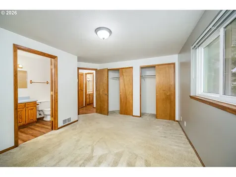 3220 31st Street Florence OR 97439