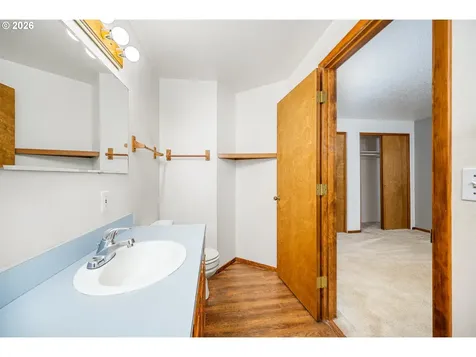 3220 31st Street Florence OR 97439