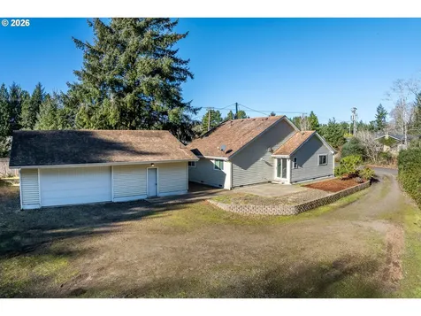 3220 31st Street Florence OR 97439