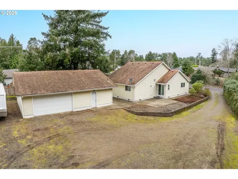 3220 31st Street Florence OR 97439