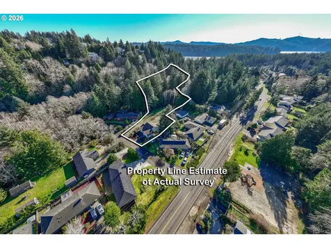 3220 31st Street Florence OR 97439