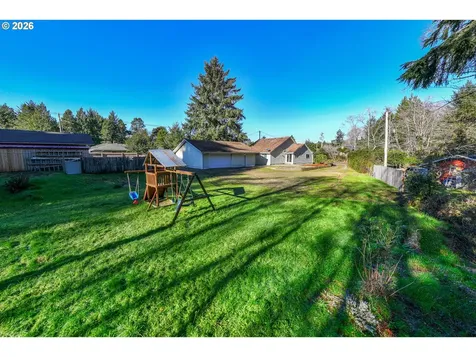 3220 31st Street Florence OR 97439