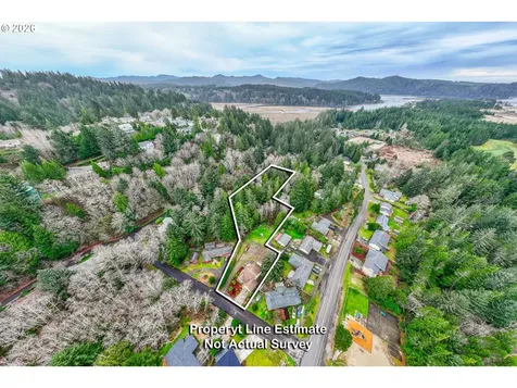 3220 31st Street Florence OR 97439