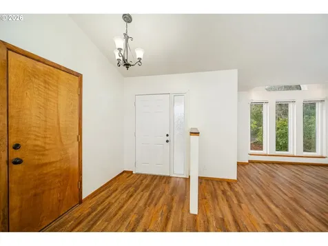 3220 31st Street Florence OR 97439