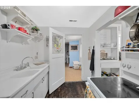 64086 Nehalem Highway Vernonia OR 97064