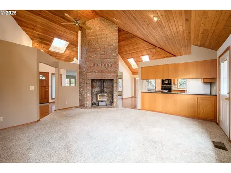 14355 NW Pheasant Hill Lane Mcminnville OR 97128