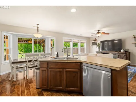 287 Hillshire Drive Woodland WA 98674