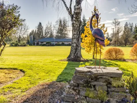 1925 NW St Andrews Drive Mcminnville OR 97128
