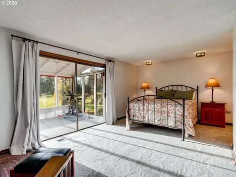 1925 NW St Andrews Drive Mcminnville OR 97128