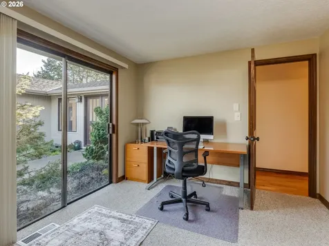 1925 NW St Andrews Drive Mcminnville OR 97128