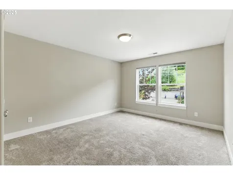 8851 SW 72nd Avenue Portland OR 97223