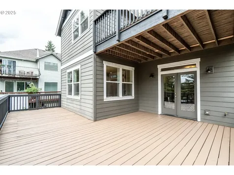 8851 SW 72nd Avenue Portland OR 97223