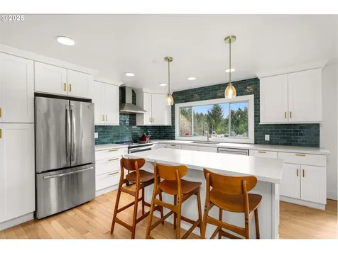 33257 Kammeyer Road Scappoose OR 97056