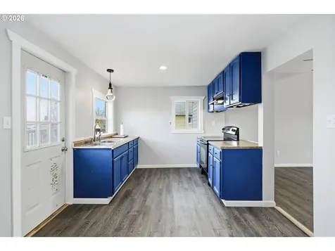 1211 E 10th Street The Dalles OR 97058