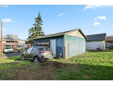 1211 E 10th Street The Dalles OR 97058