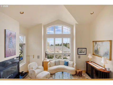 2634 Suncrest Avenue Eugene OR 97405