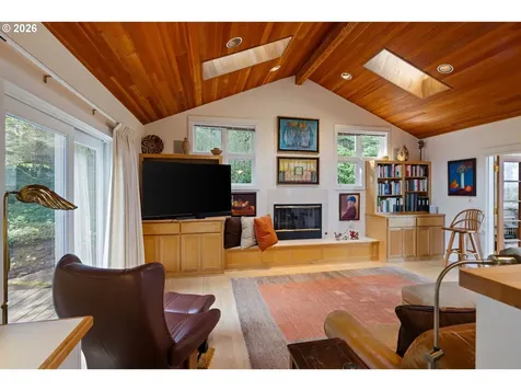 2634 Suncrest Avenue Eugene OR 97405
