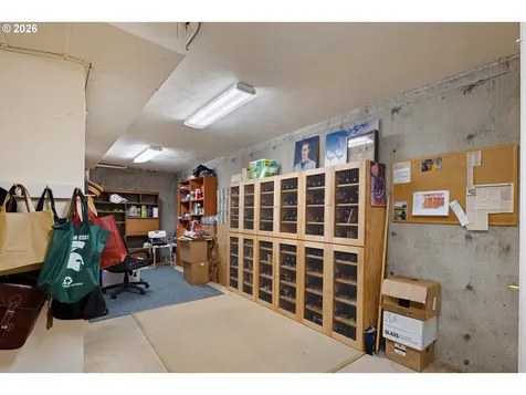 2634 Suncrest Avenue Eugene OR 97405