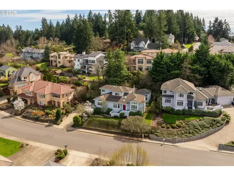 2634 Suncrest Avenue Eugene OR 97405