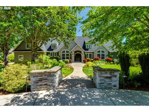 3944 Los Altos Lane Eugene OR 97405