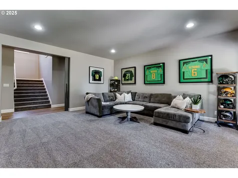 3944 Los Altos Lane Eugene OR 97405