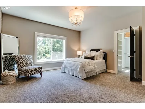 3944 Los Altos Lane Eugene OR 97405