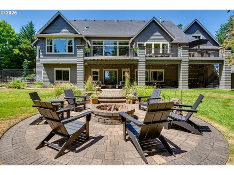 3944 Los Altos Lane Eugene OR 97405