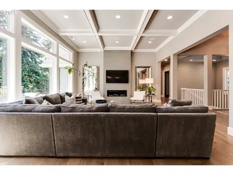 3944 Los Altos Lane Eugene OR 97405