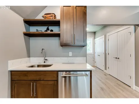 3944 Los Altos Lane Eugene OR 97405