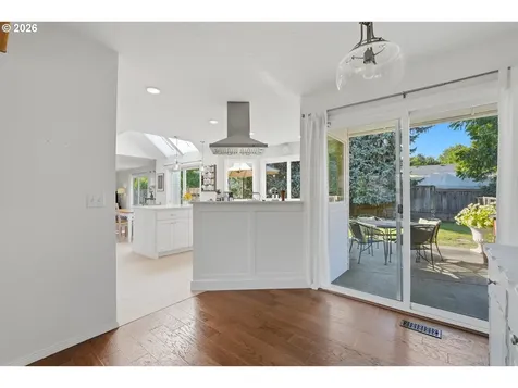 401 E Donald Lane Newberg OR 97132