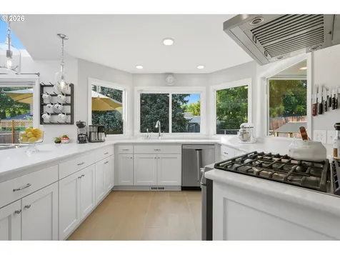 401 E Donald Lane Newberg OR 97132