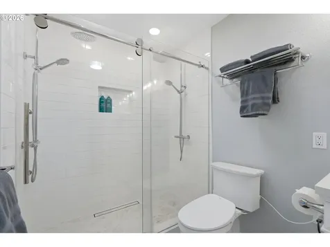 401 E Donald Lane Newberg OR 97132