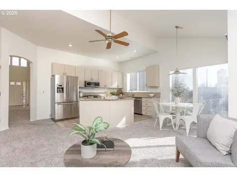 15240 SW Pintail Court Beaverton OR 97007