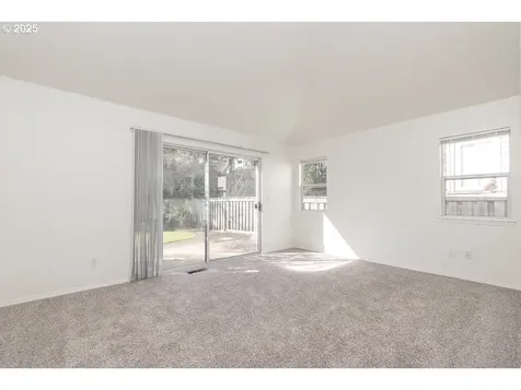 15240 SW Pintail Court Beaverton OR 97007